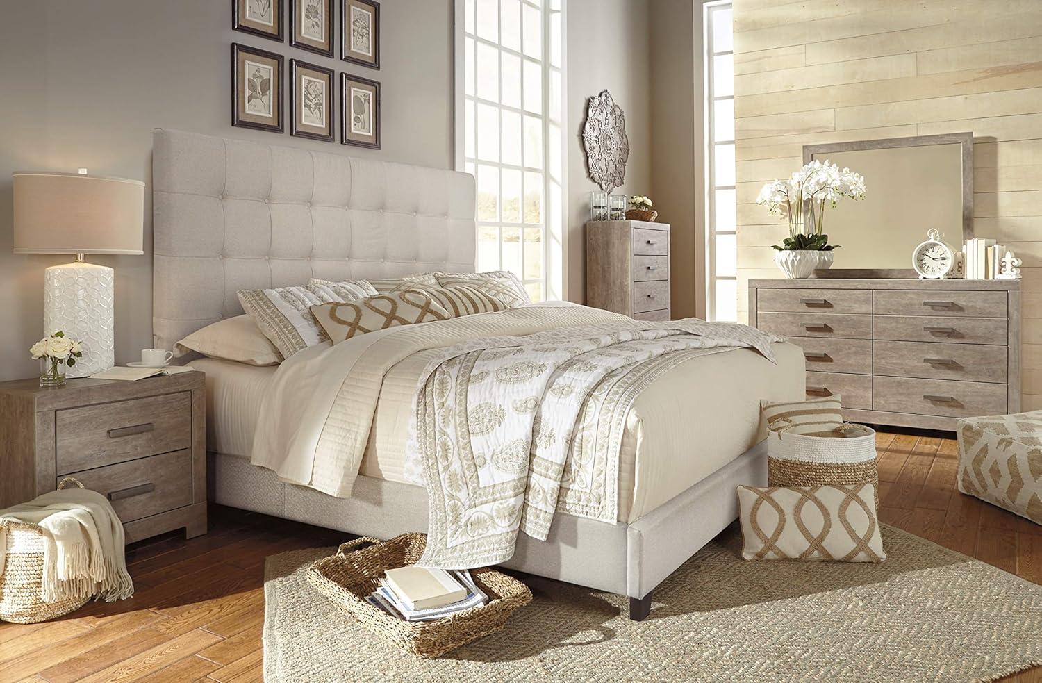 Dolante King Tufted Upholstered Low Profile Standard Bed