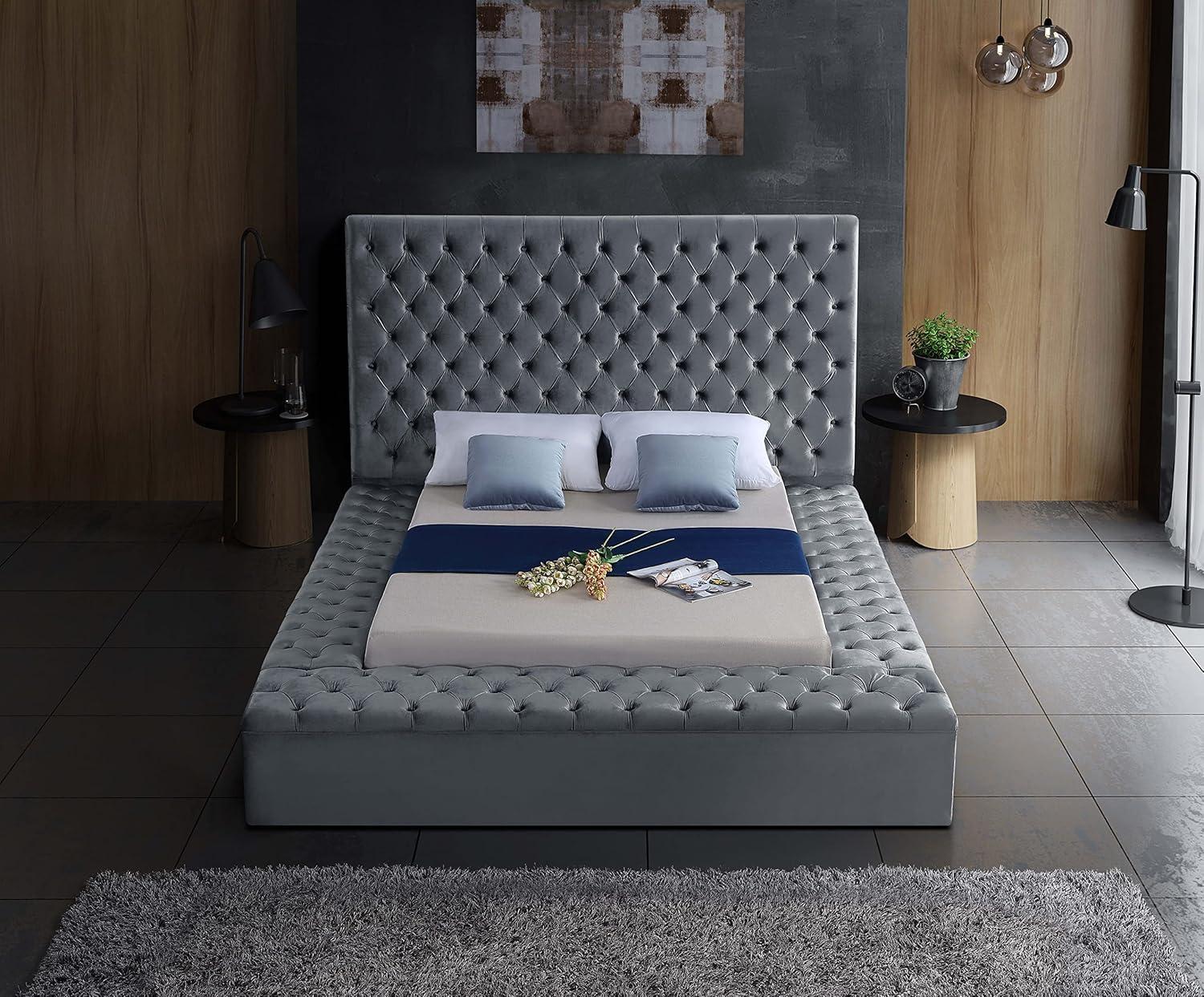 Johnnay Upholstered Platform Storage Bed