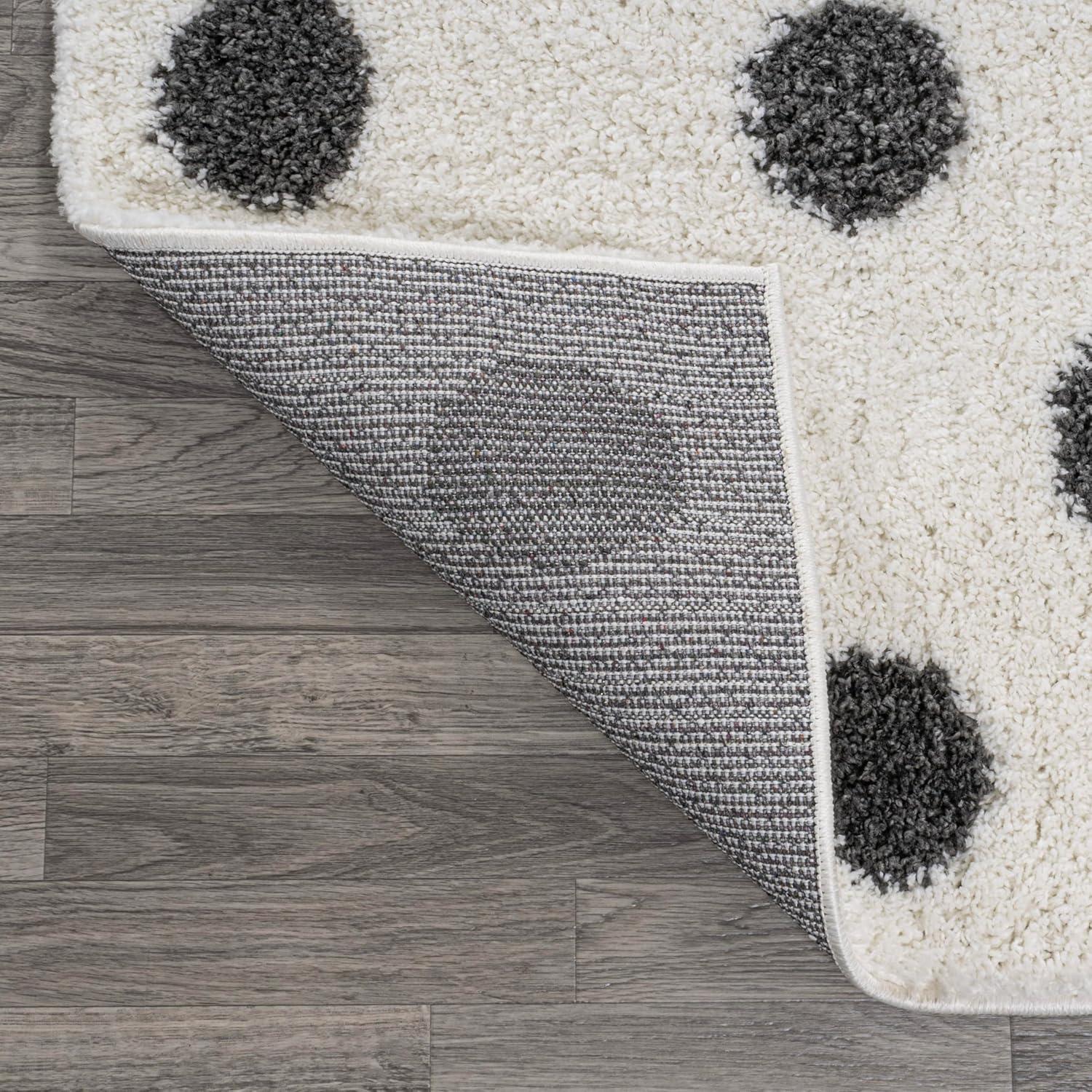 3'x5' Pere Modern Charcoal Dot Shag Area Rug, White/Black - JONATHAN Y