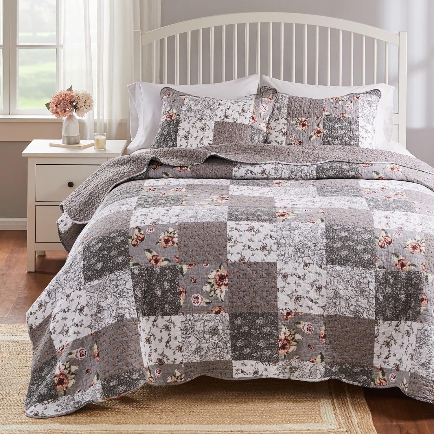 Giulia Quilt & Sham Set Gray/White - Greenland Home Fashions