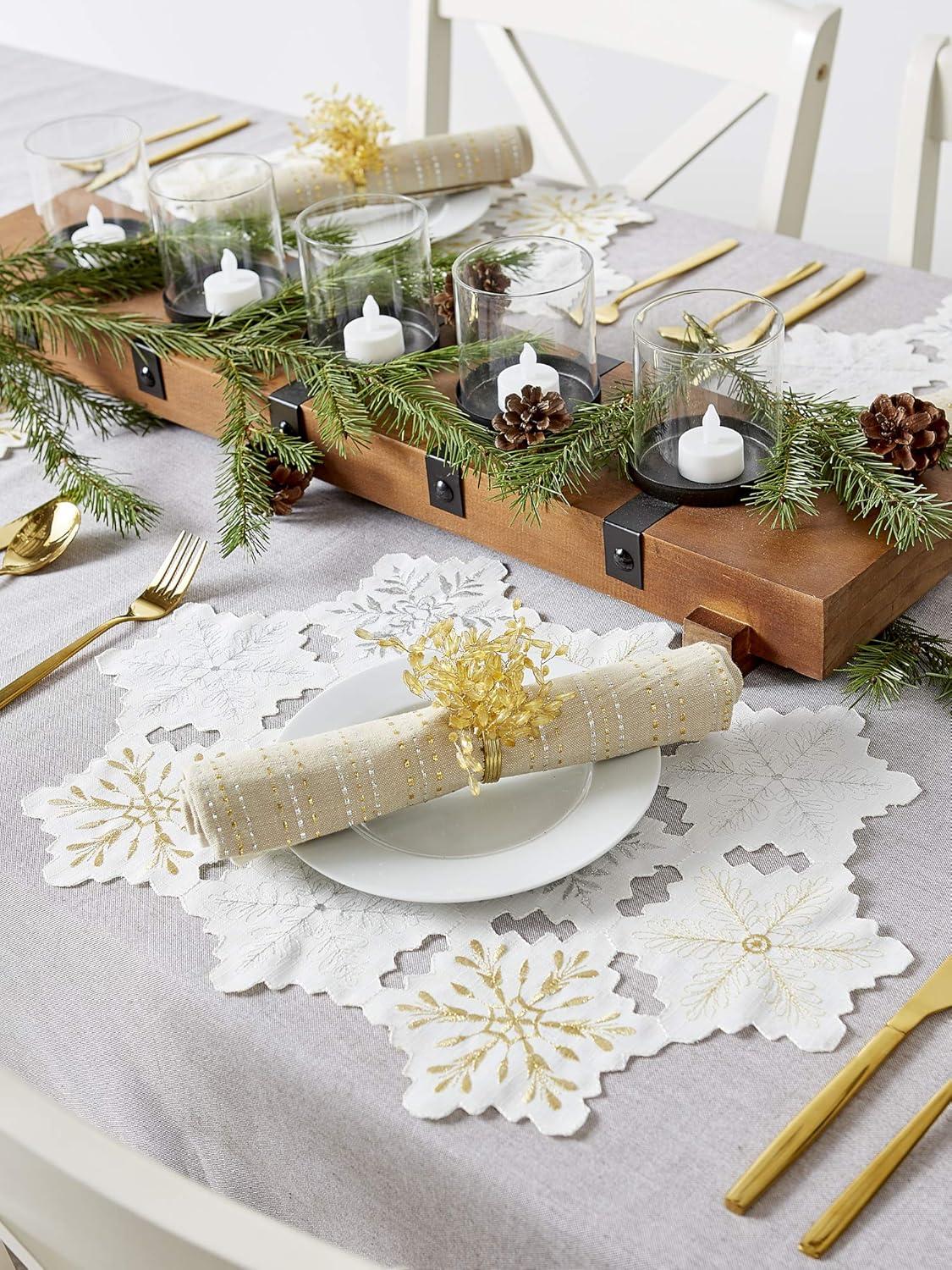 Embroidered Snowflake Placemat (Set of 4)