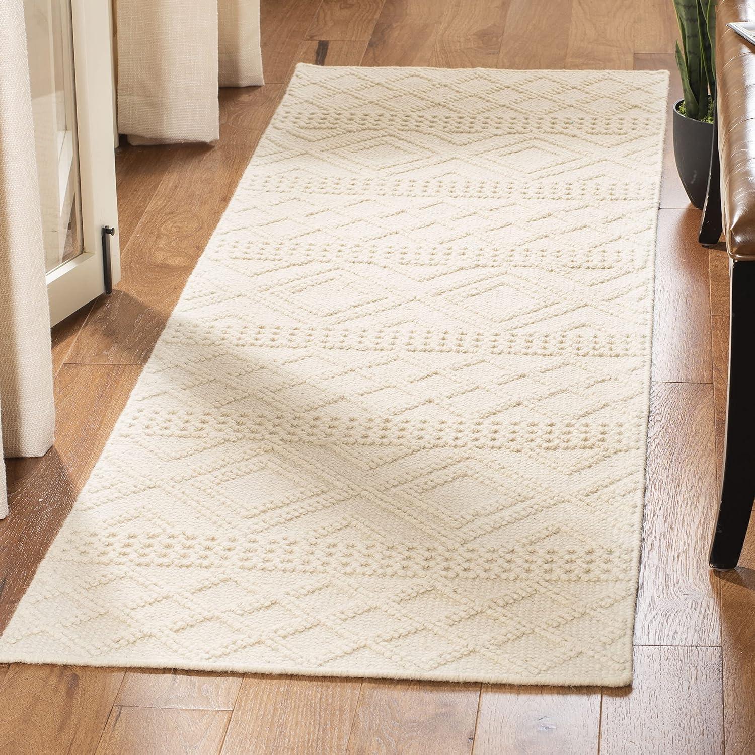 Ivory Geometric Hand-Knotted Wool Accent Rug - 27" x 16"