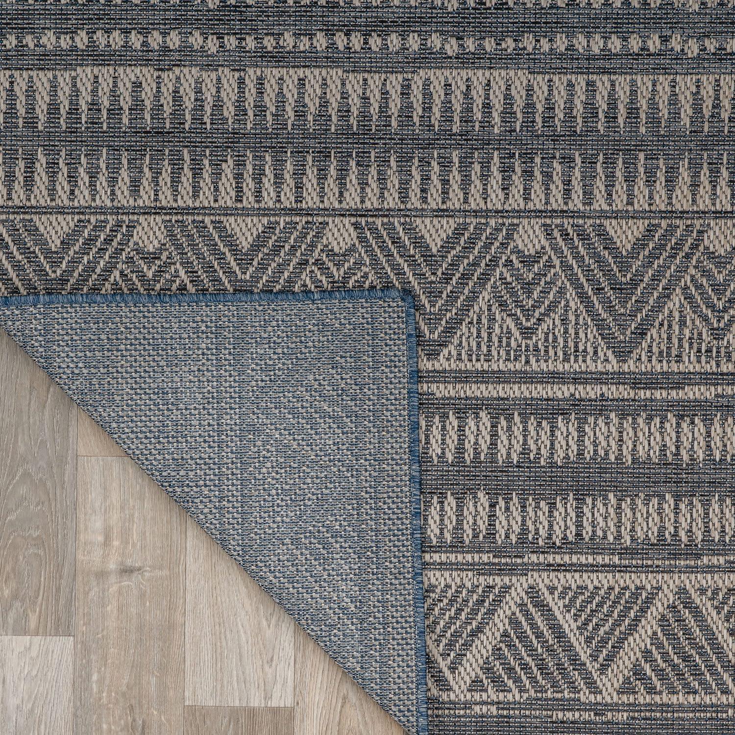 World Rug Gallery Bohemian Geometric Indoor/Outdoor Area Rug - Blue 5' x 7'