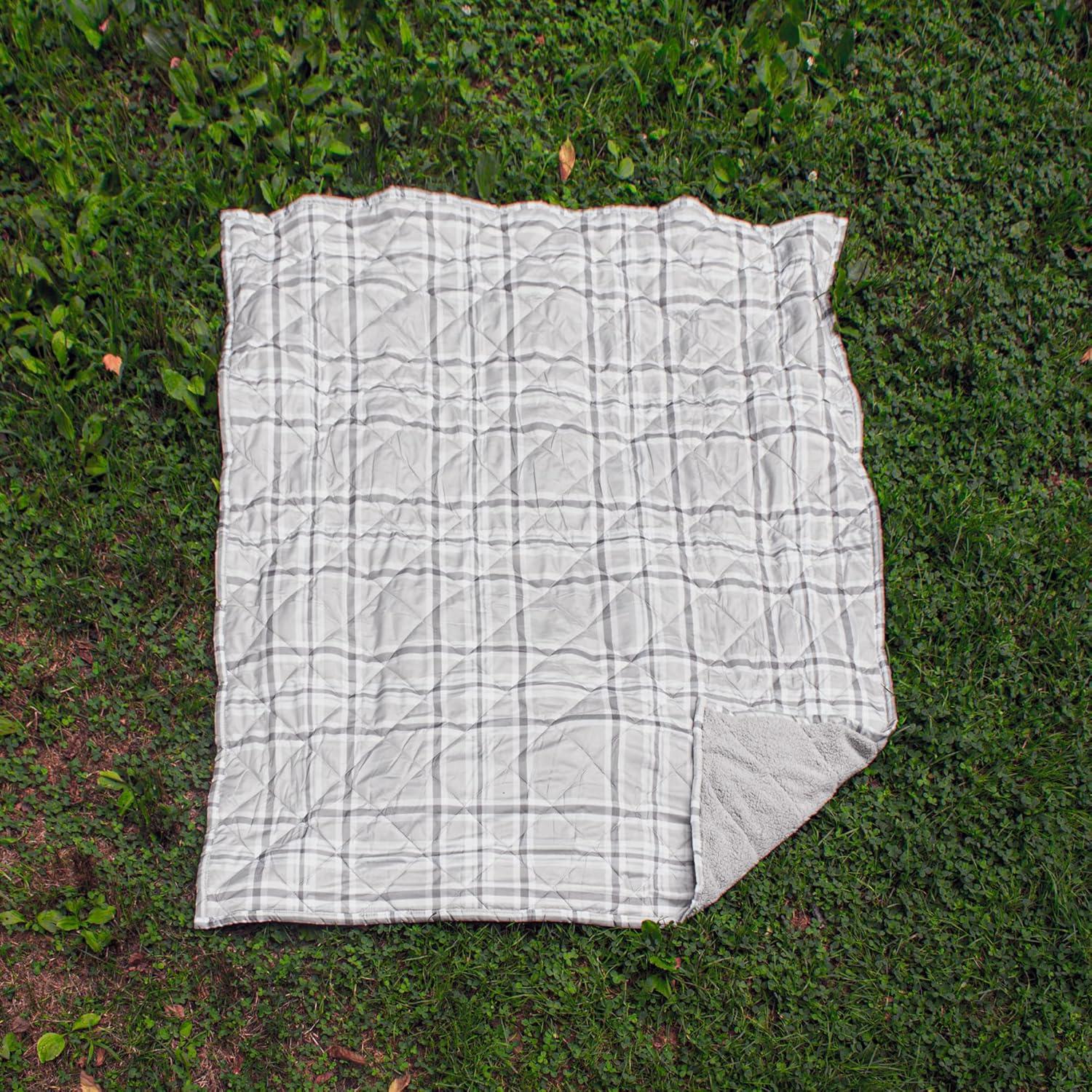 Coleman Coleman Reversible Water Resistant Nylon and Sherpa Diamond Quilted Indoor/Outdoor Throw/Picnic Blanket