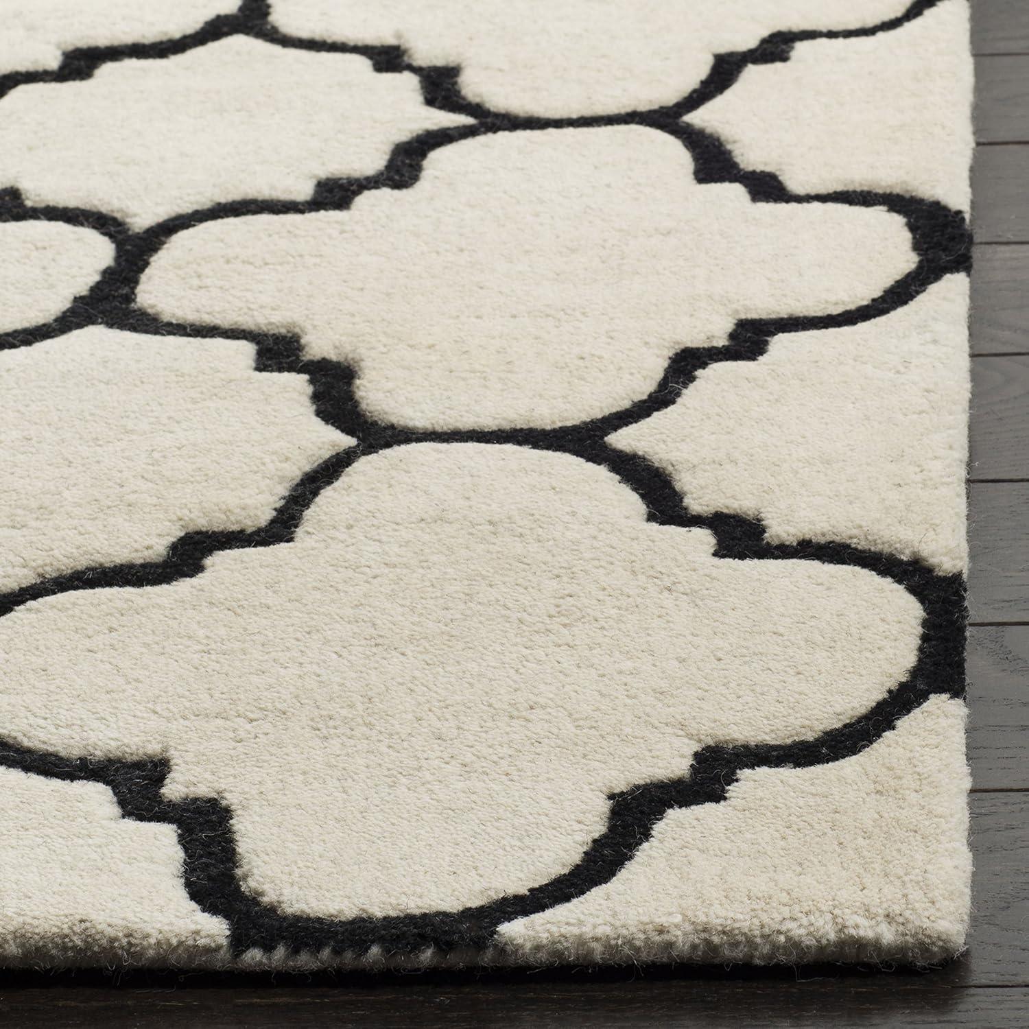 Chatham CHT717 Hand Tufted Area Rug  - Safavieh