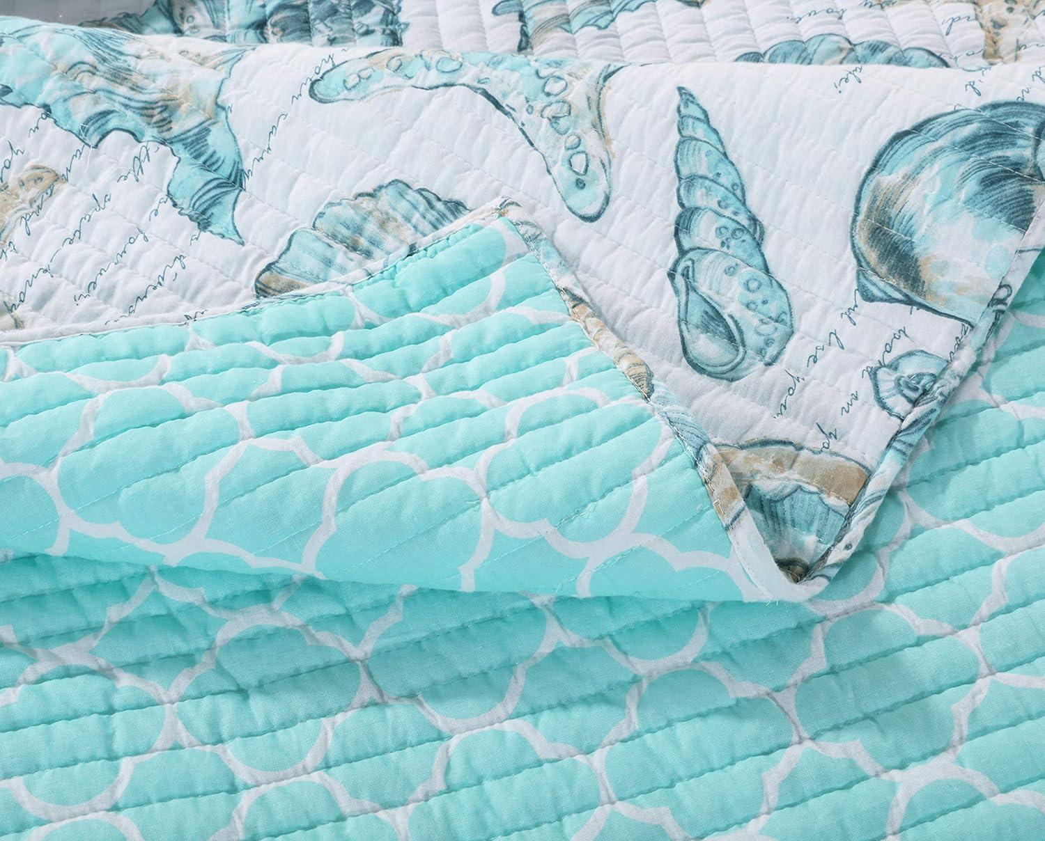 Greenland Home Fashions Cruz Reversible Seashell and Starfish Quilt Set