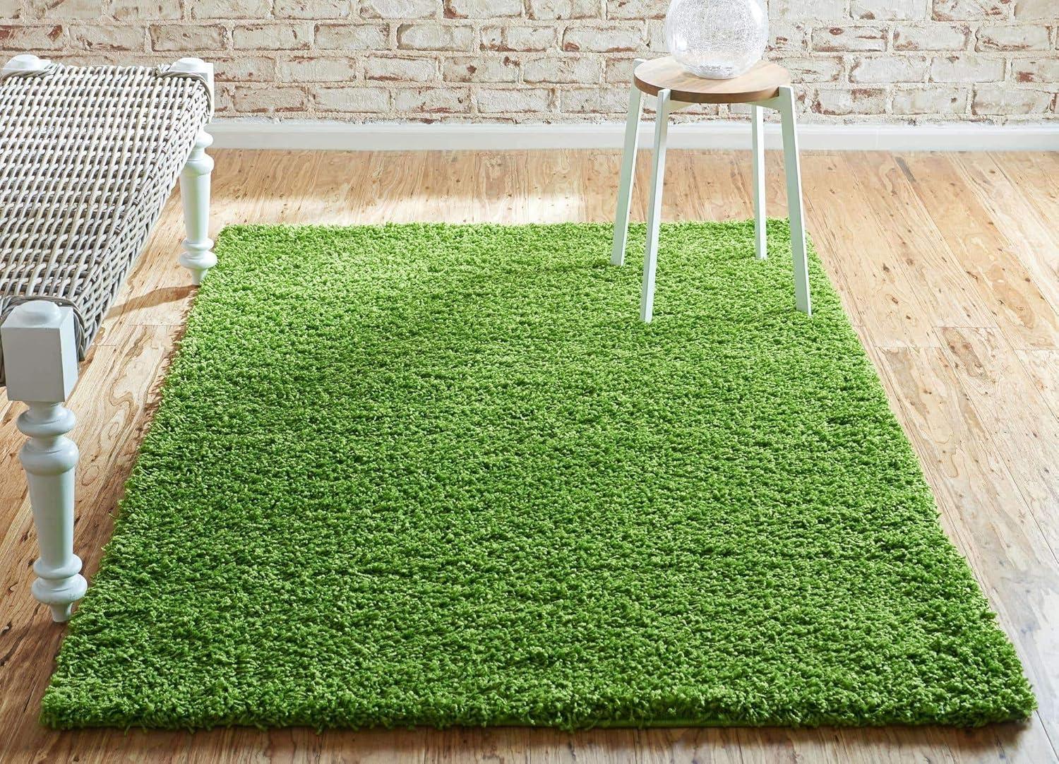 Grass Green Rectangular Shag 4' x 6' Area Rug