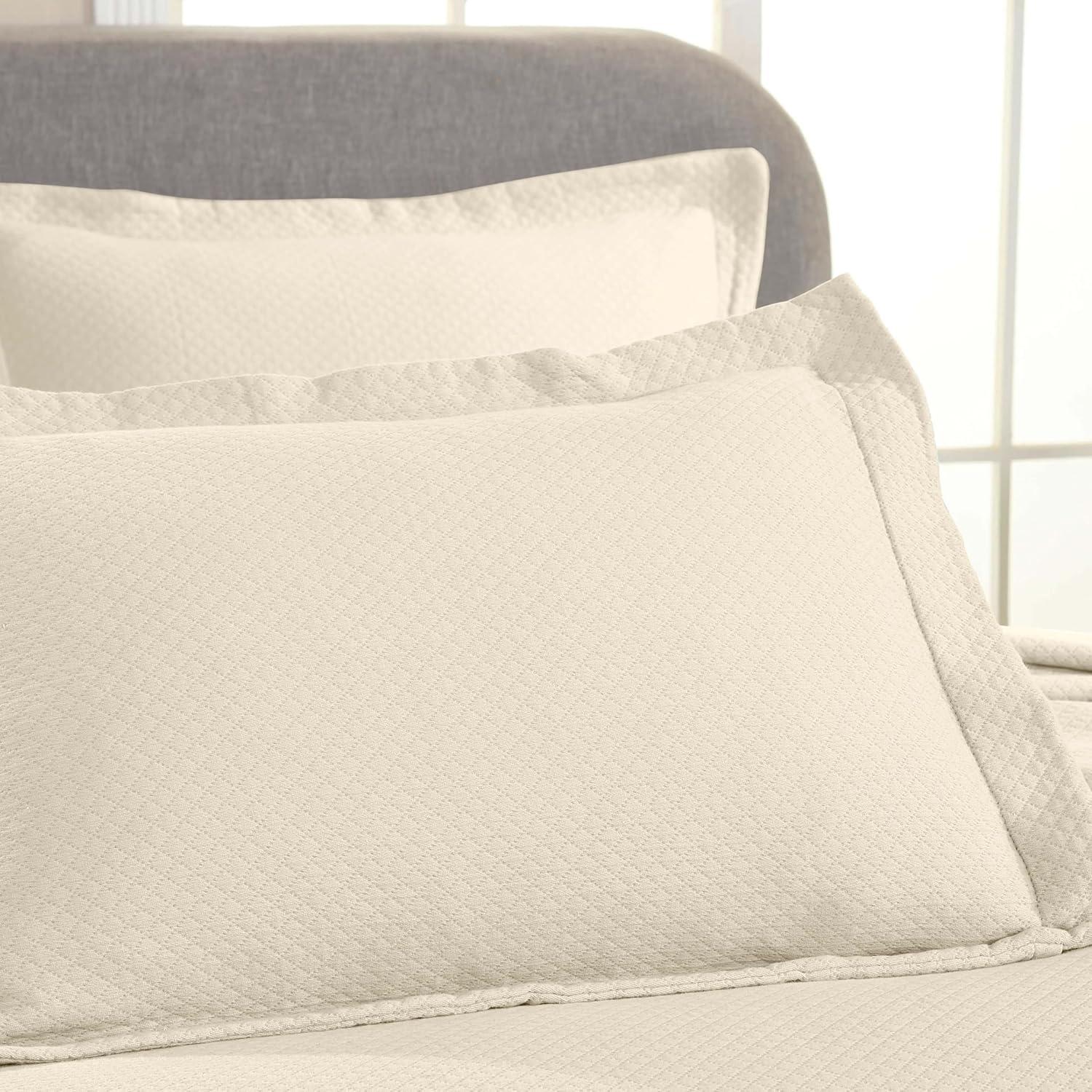 Superior Lightweight Cotton Modern Solid 4-Piece Bedspread Set, Twin, Ivory