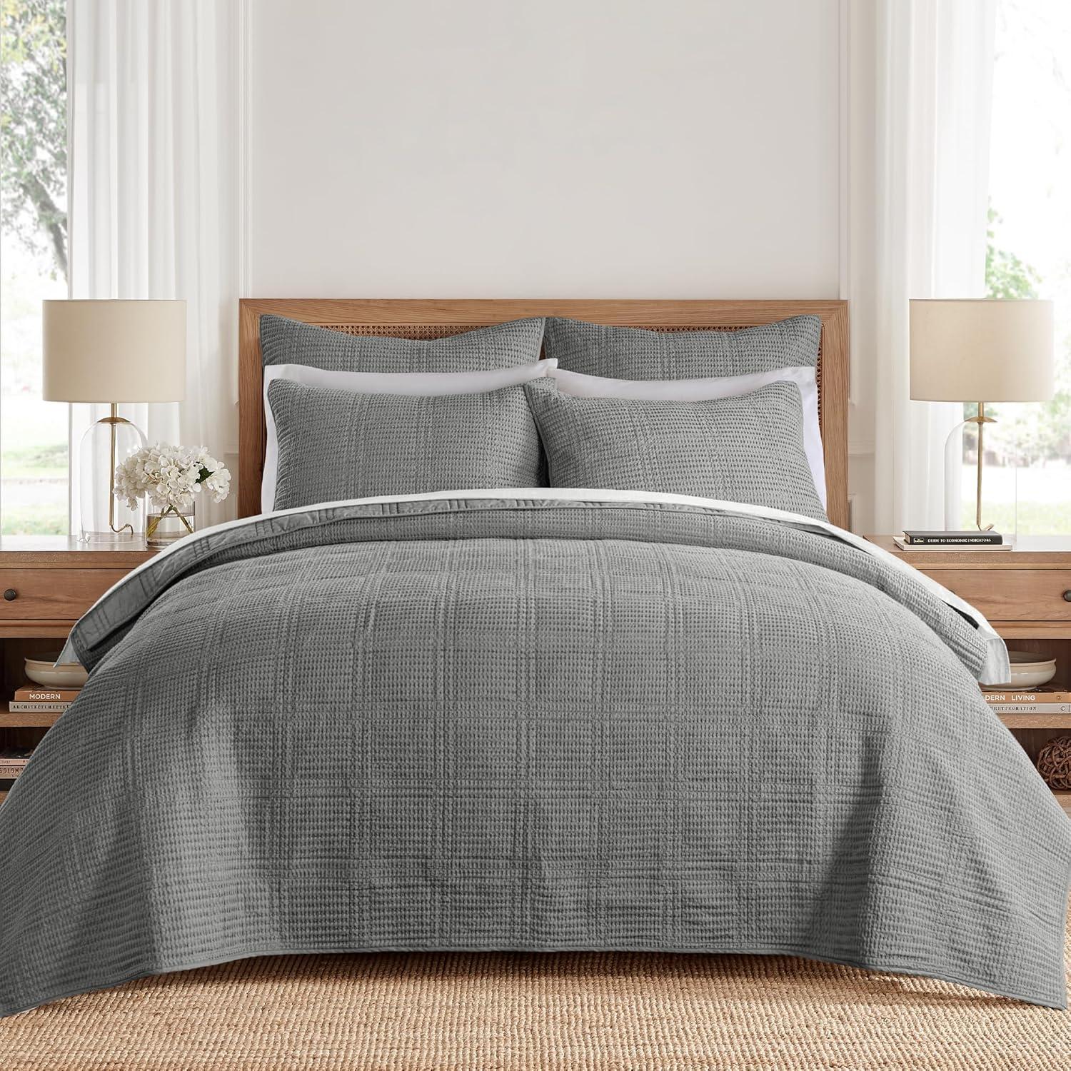 Cloud Waffle Grey Full/Queen Quilt Set - Levtex Home
