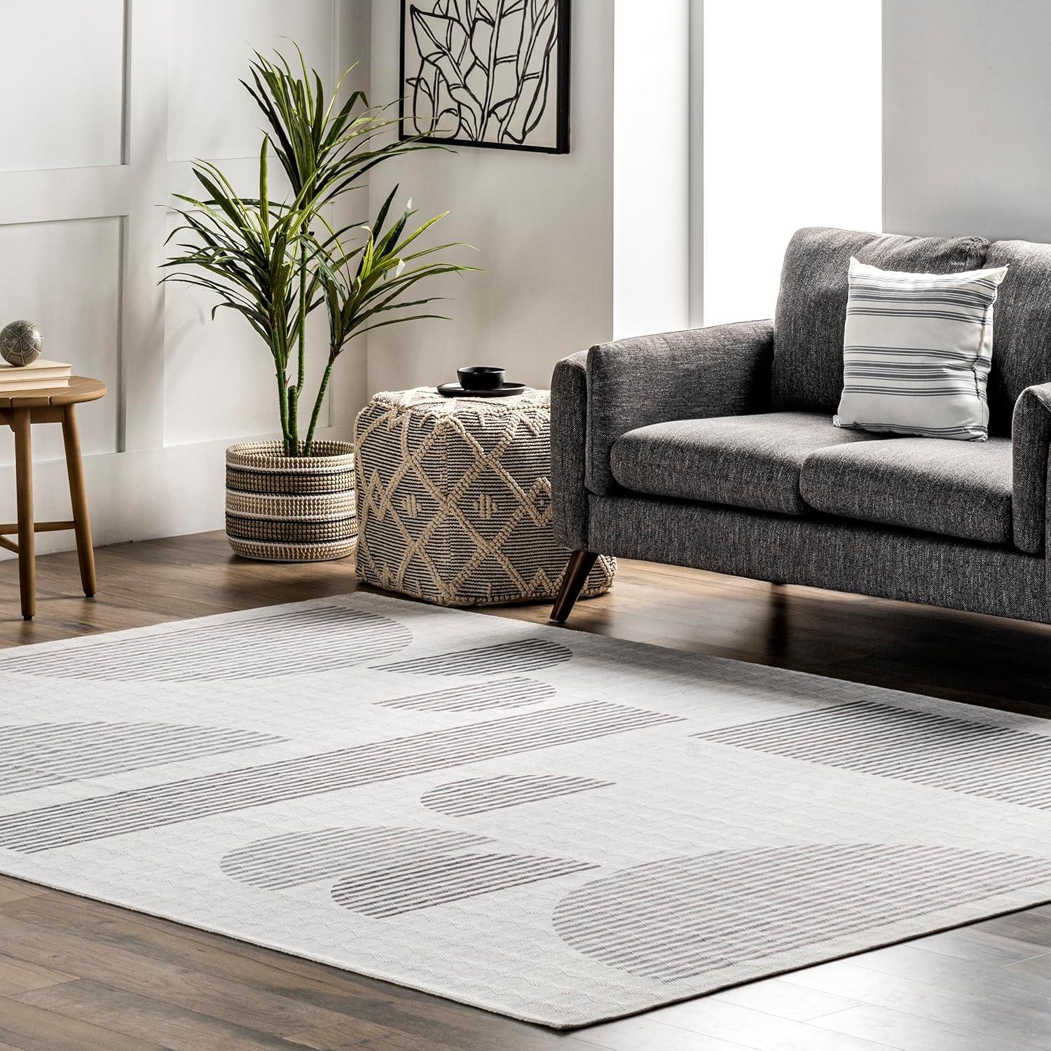 Nuloom Fae Geometric Shapes Pet Friendly Machine Washable Area Rug, 8' x 10', Ivory