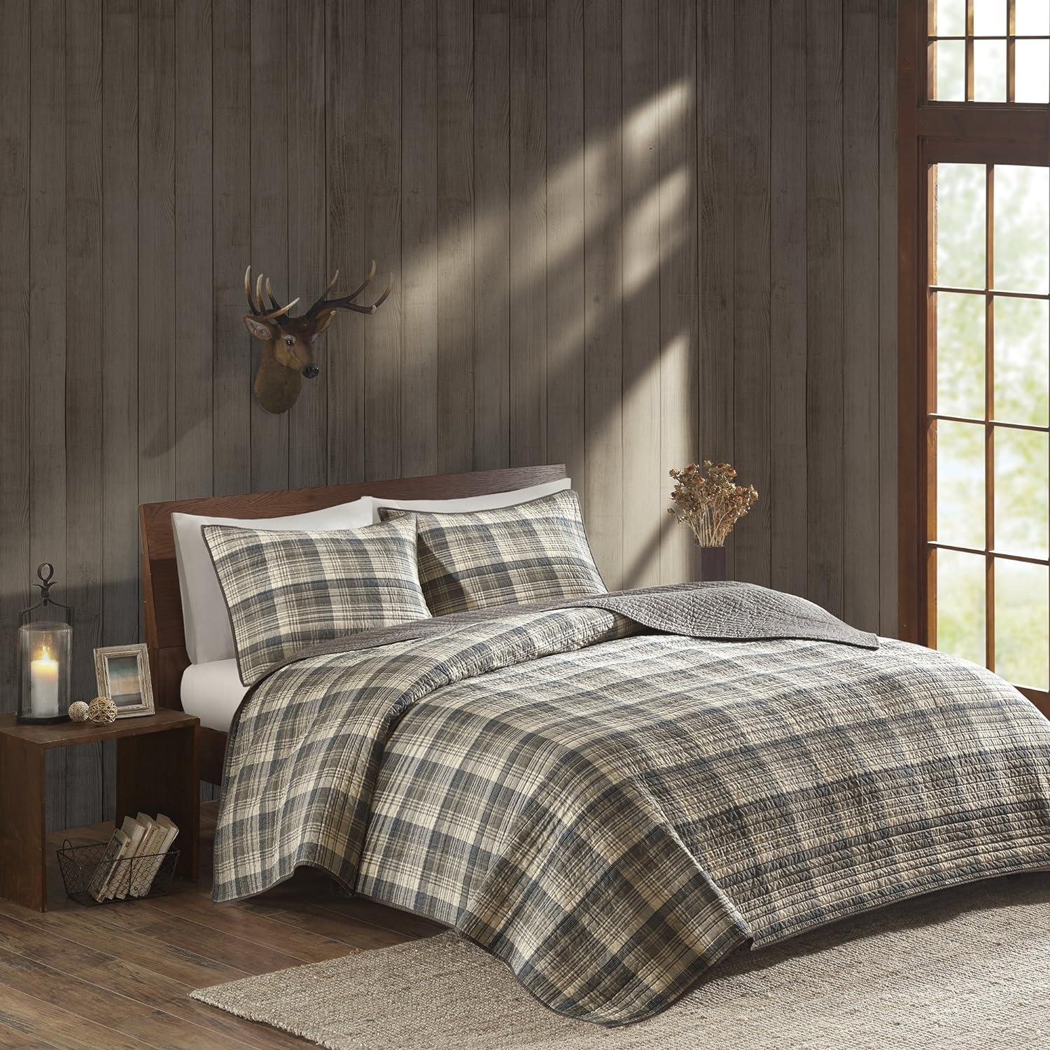 Tan and Brown Plaid Reversible Cotton Full Quilt Set