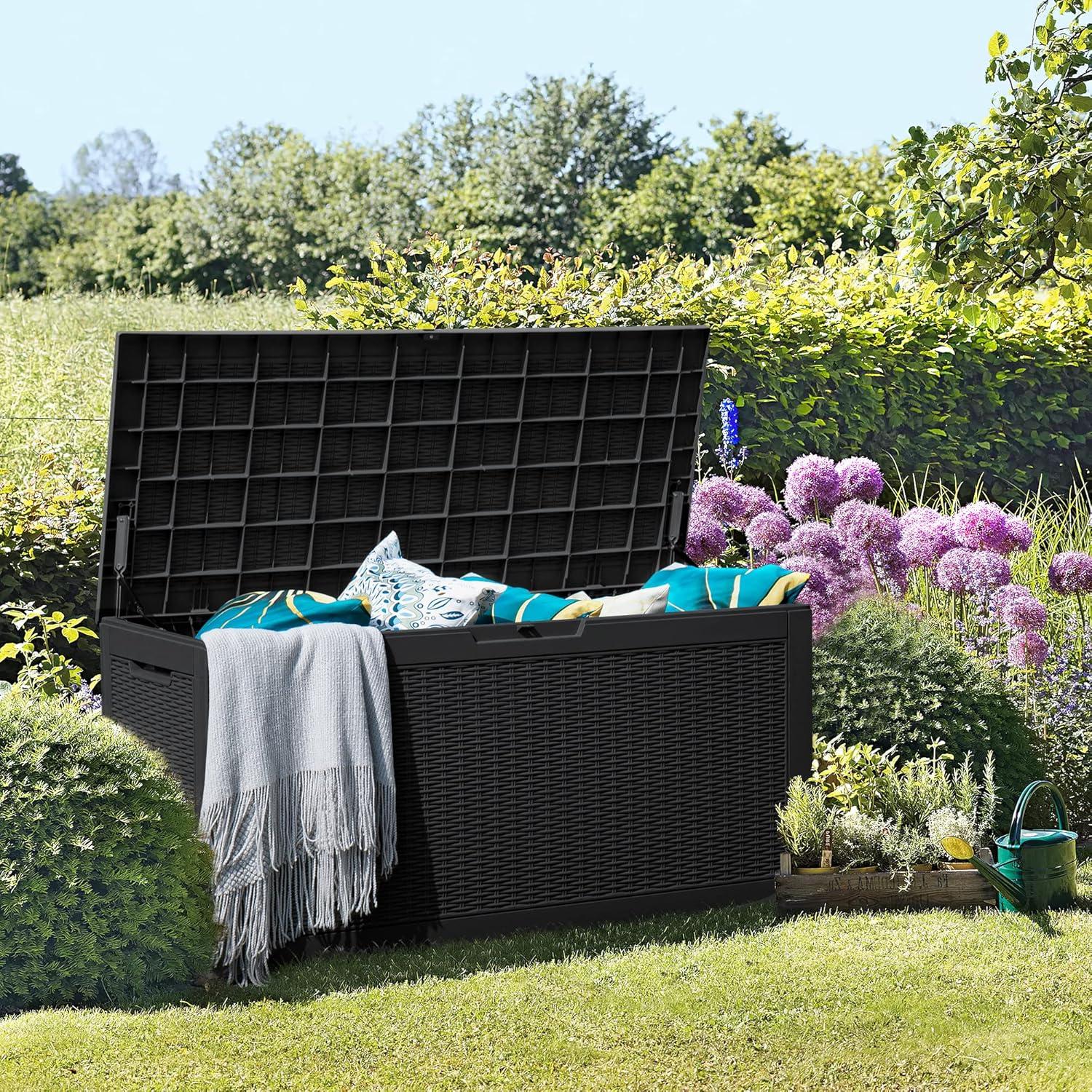 GUNJI GUNJI 100 Gallon Water Resistant Resin Lockable Deck Box