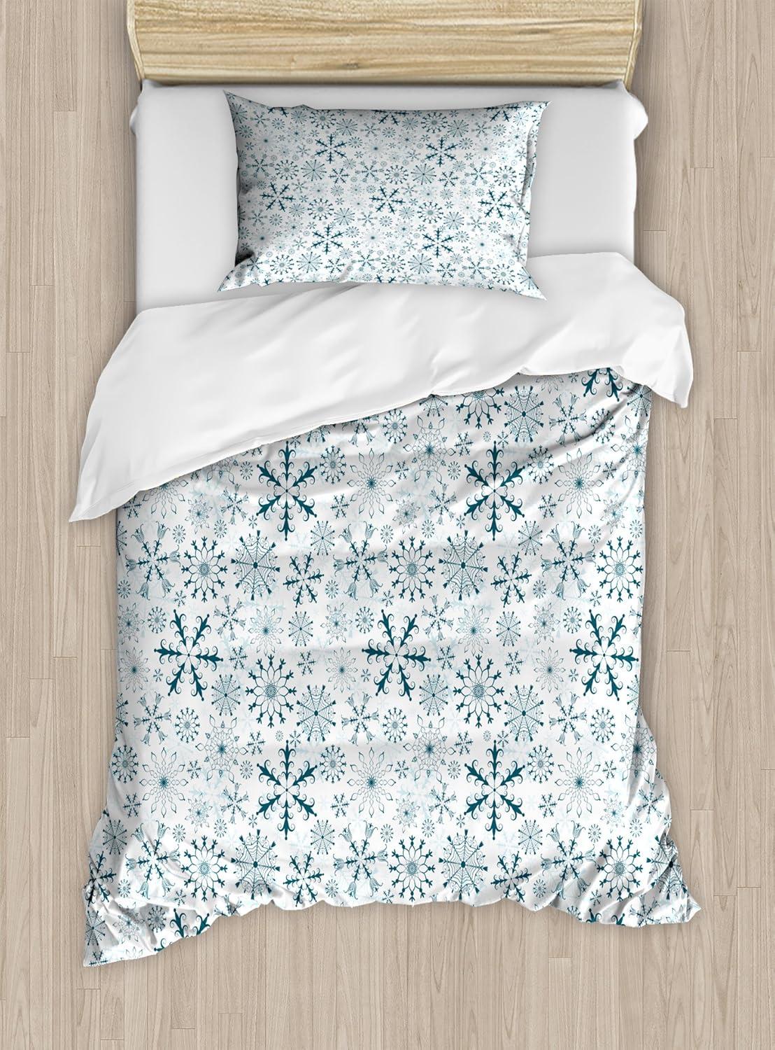 Twin Blue and White Snowflake Duvet Cover Set