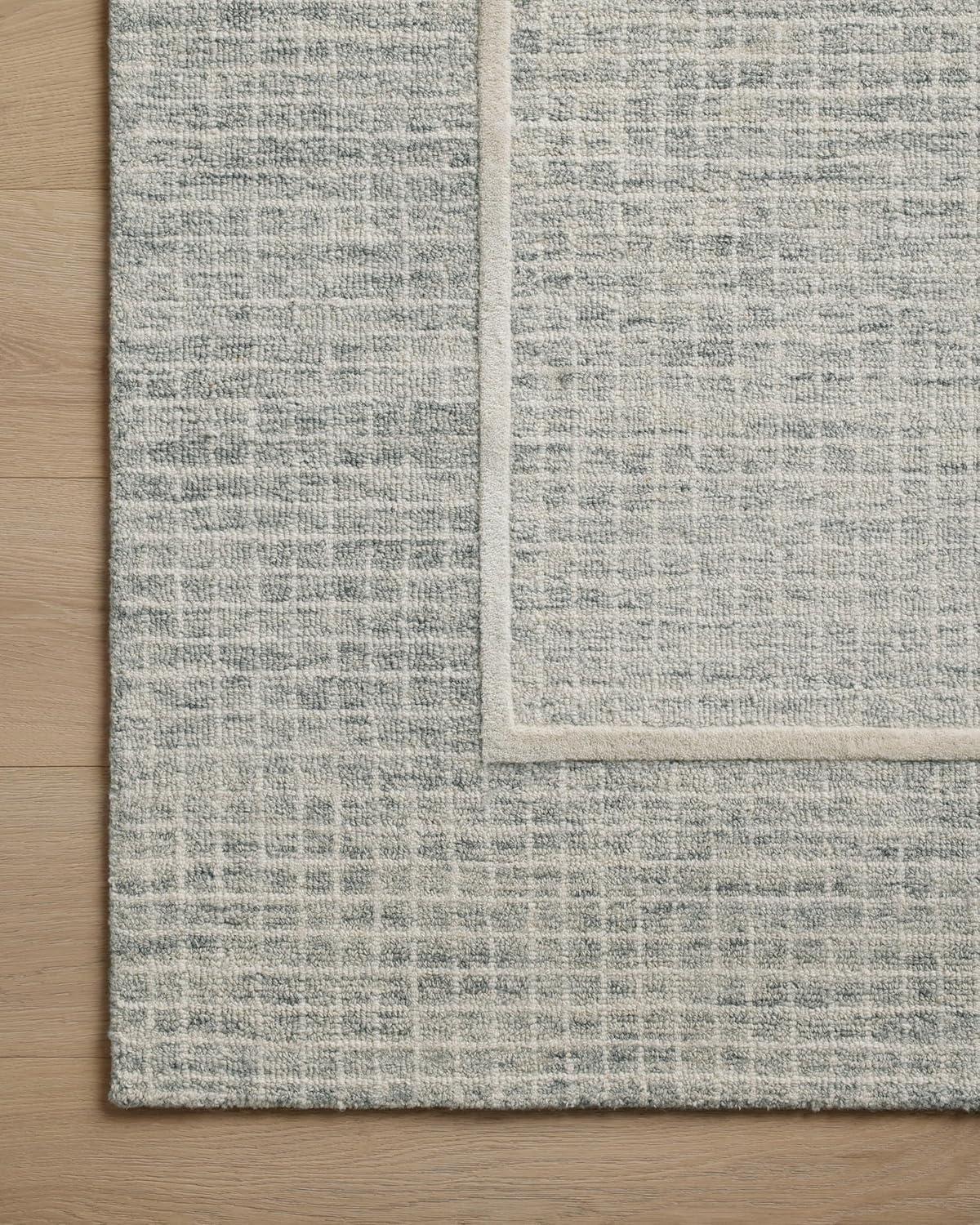 Mist and Ivory Hand-Tufted Wool Area Rug 3'-6" x 5'-6"