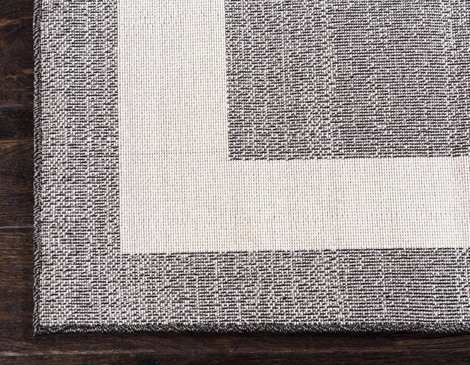 Unique Loom Del Mar Collection Area Rug - Maria (6' 1" x 9' Rectangle Light Brown/Ivory)