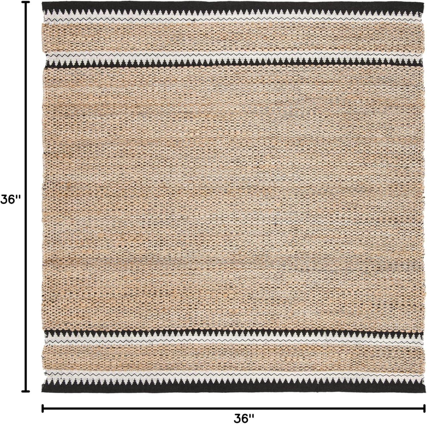 Natural Fiber NF874 Hand Woven Indoor Accent Rug - Natural/Black - 3'x5' - Safavieh