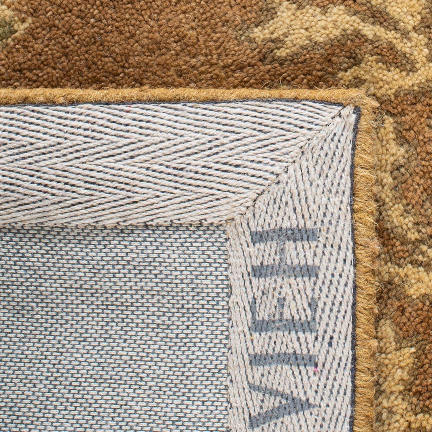 SAFAVIEH Bergama Tarah Oriental Wool Area Rug, Light Brown/Beige, 2' x 3'