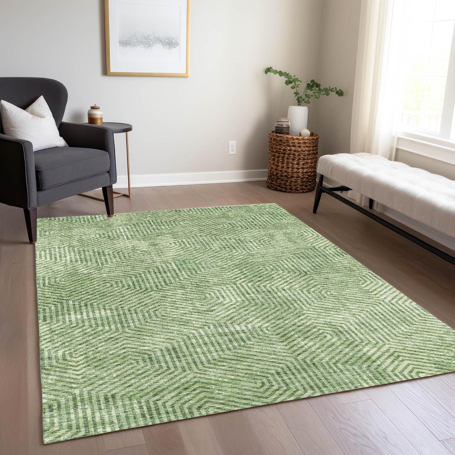 Green Geometric Machine-Washable Indoor/Outdoor Rug 2'6" x 3'10"