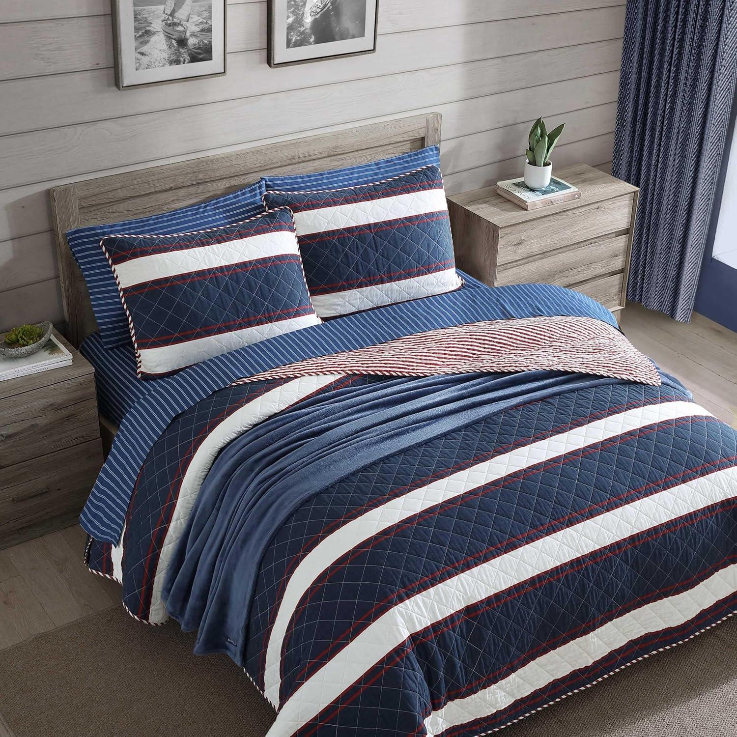 Nautica Nautica Wesley Blue Cotton Reversible Quilt Set