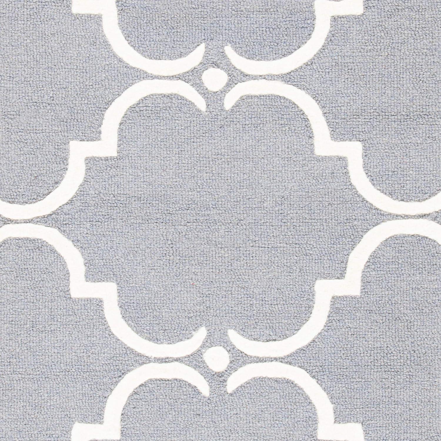 SAFAVIEH Cambridge Hamilton Geometric Wool Area Rug, Blue/Ivory, 8' x 8' Square