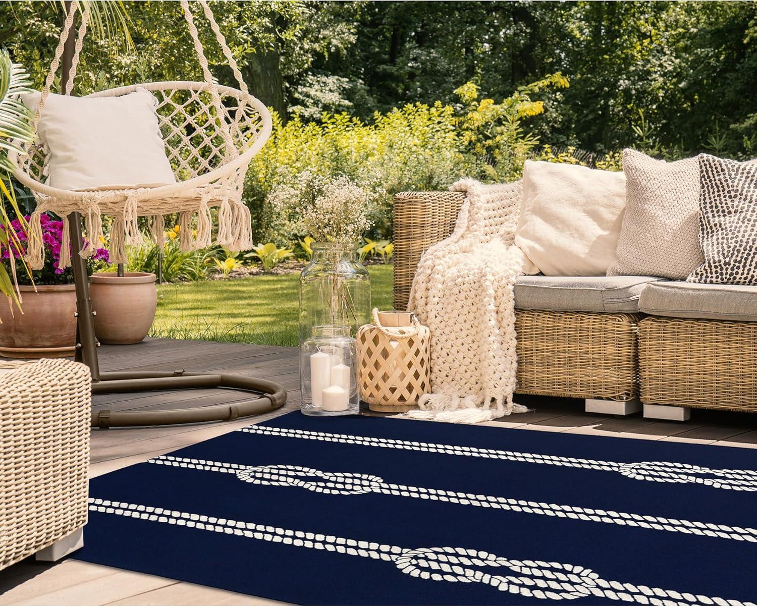 Liora Manne Capri Ropes Indoor/Outdoor Rug Navy 5' x 7'6"