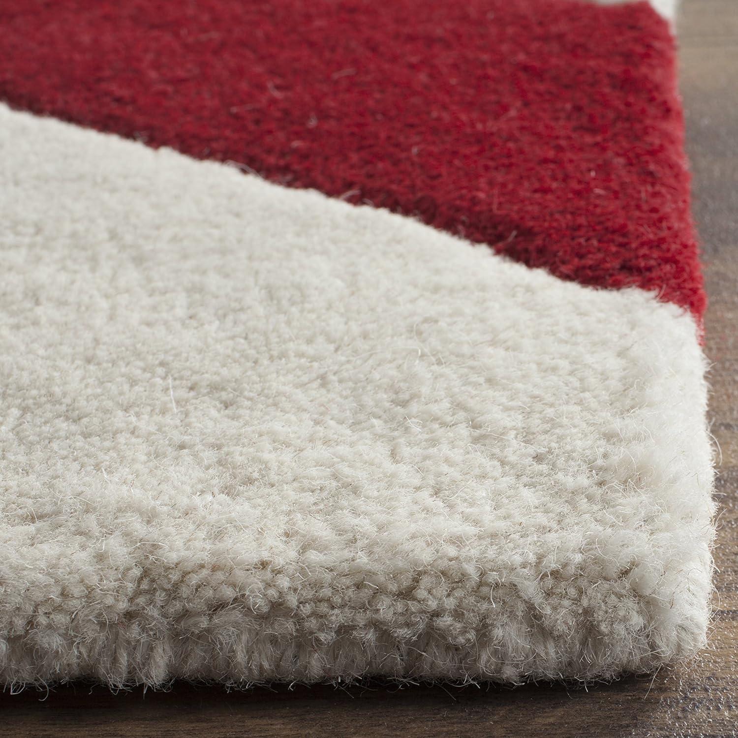 Chatham CHT715 Tufted Indoor Area Rug - Red/Ivory - 2'x3' - Safavieh