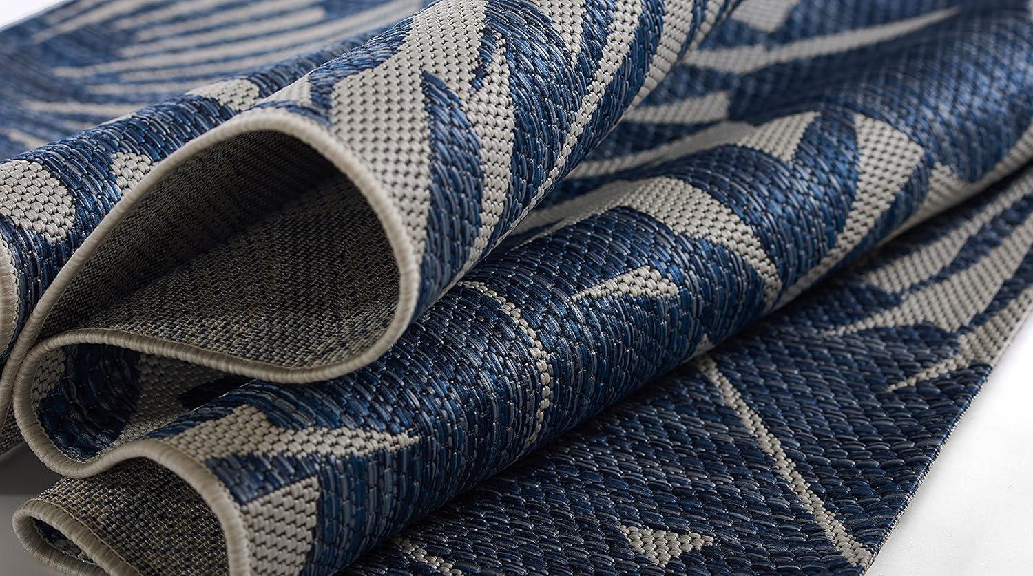 Novogratz Villa Floral Blue/Beige Indoor / Outdoor Area Rug