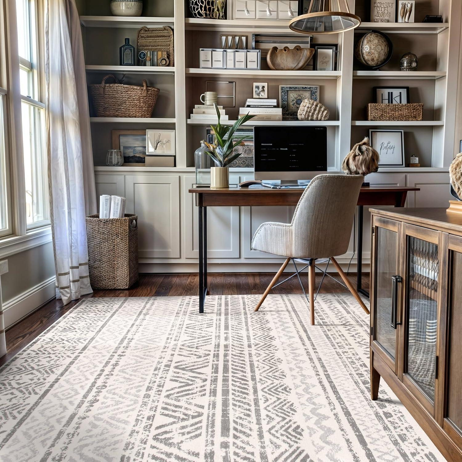 World Rug Gallery Geometric Distressed Bohemian Gray 6'6" x 9' Area Rug