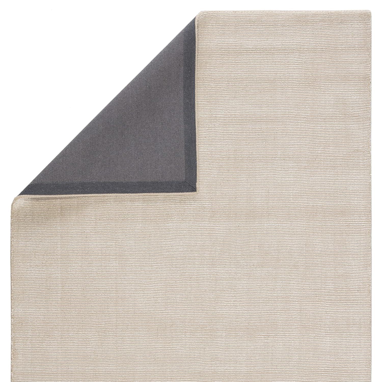 Ivory and Gray Handwoven Wool and Viscose Area Rug 5' x 8'