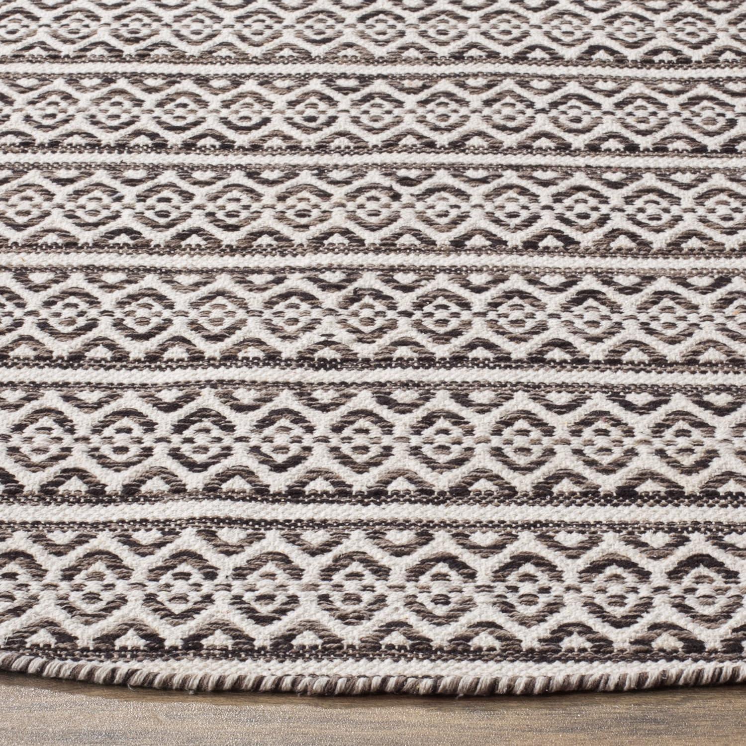 Montauk MTK341 Hand Woven Area Rug  - Safavieh