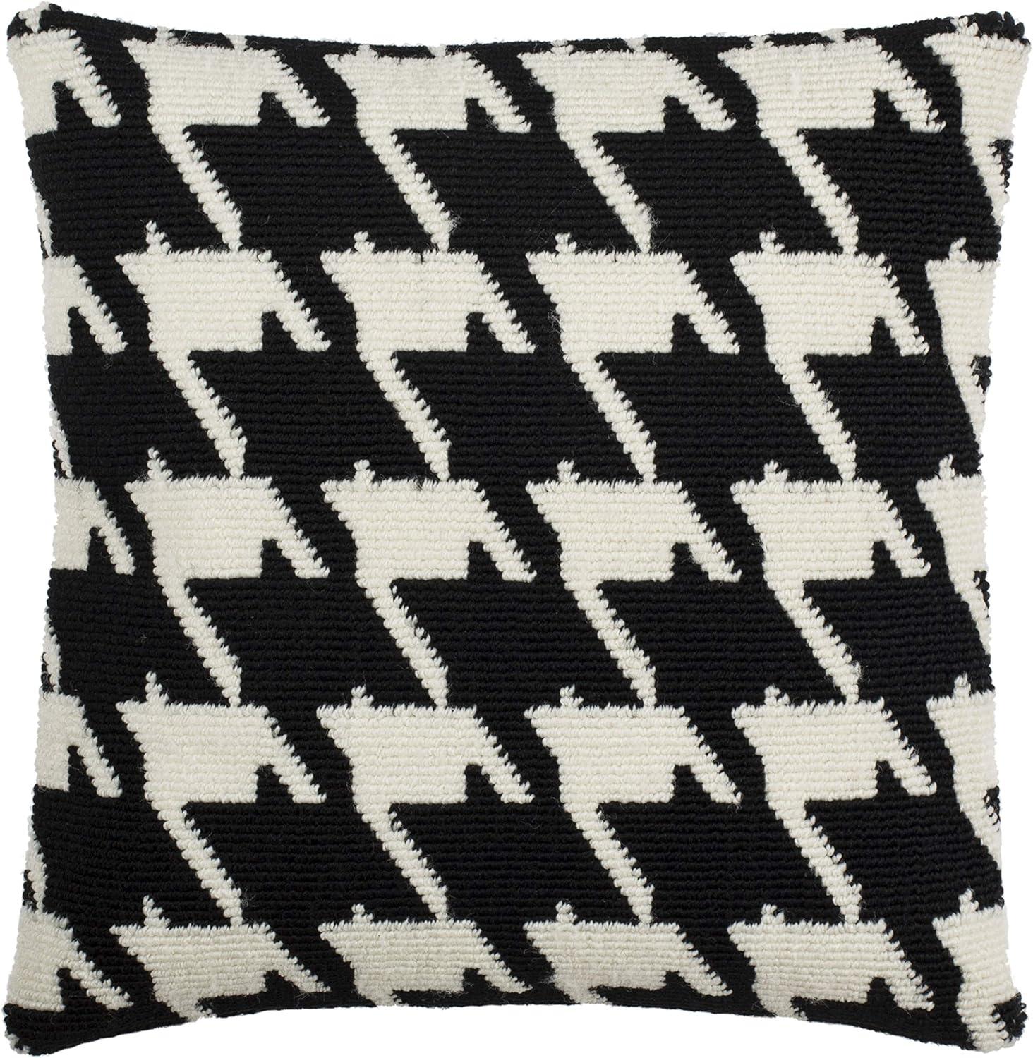 Bratcher Houndstooth Indoor/Outdoor Throw Pillow