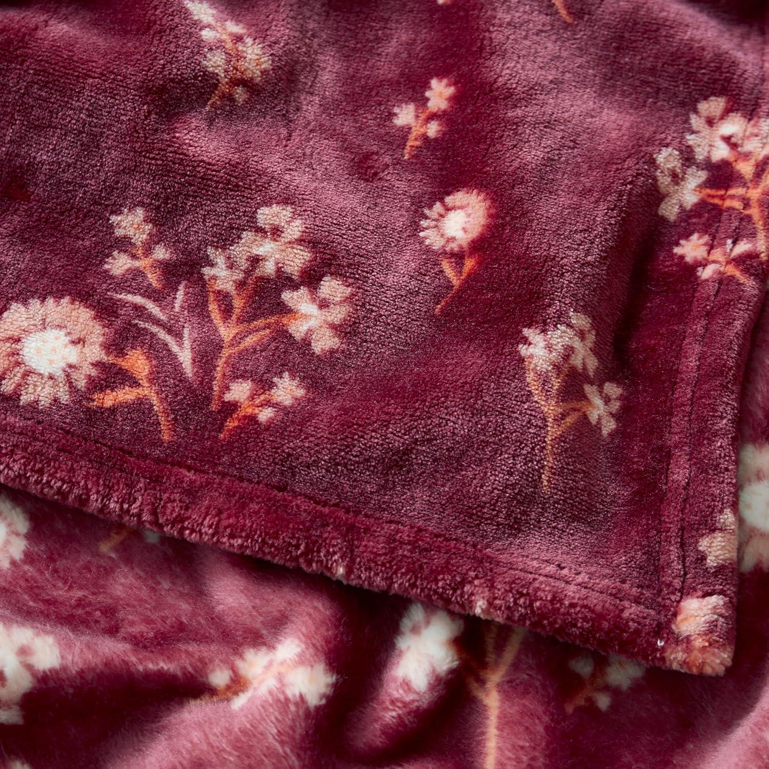 Lucky Brand Lucky Brand Daisy Blankets