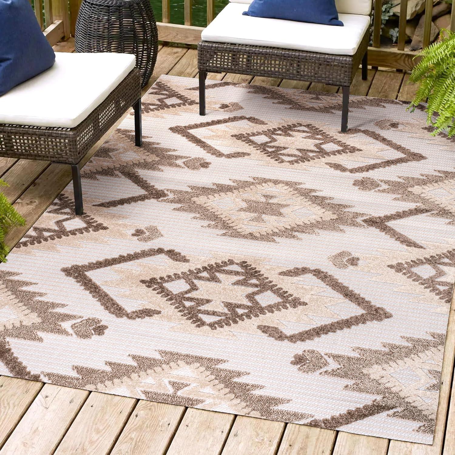 Sumak High-Low Pile Neutral Diamond Kilim Indoor/Outdoor Area Rug - JONATHAN Y