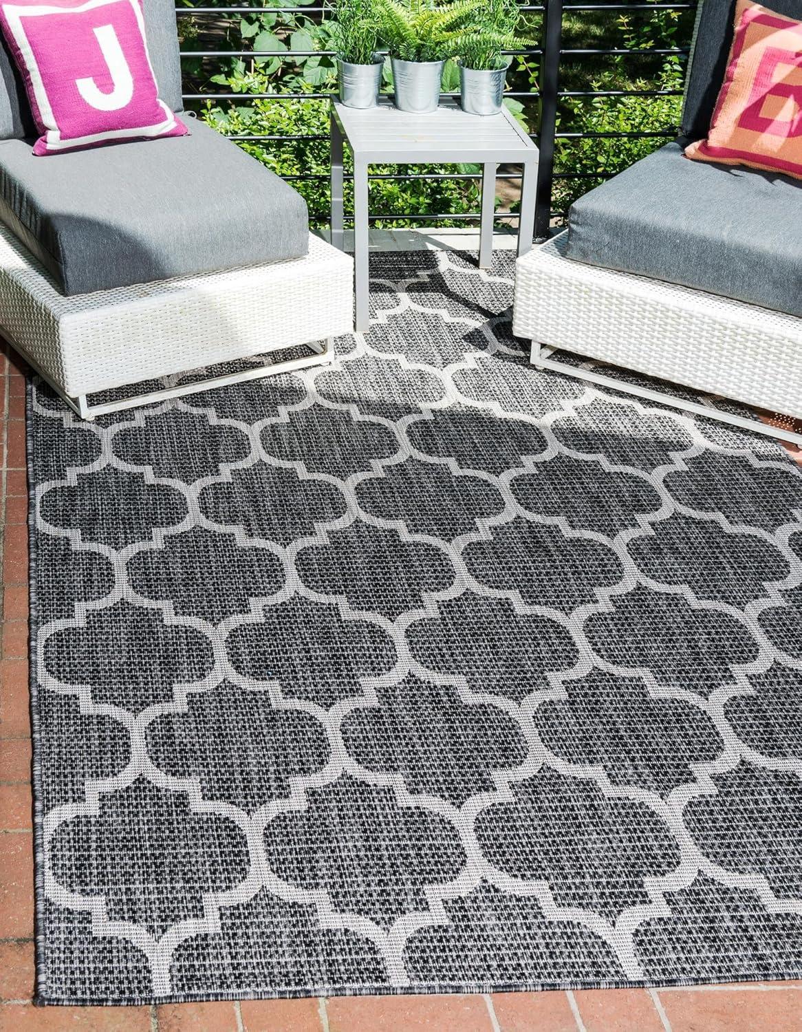 Trellis Charm Black Synthetic 9' x 12' Outdoor Area Rug