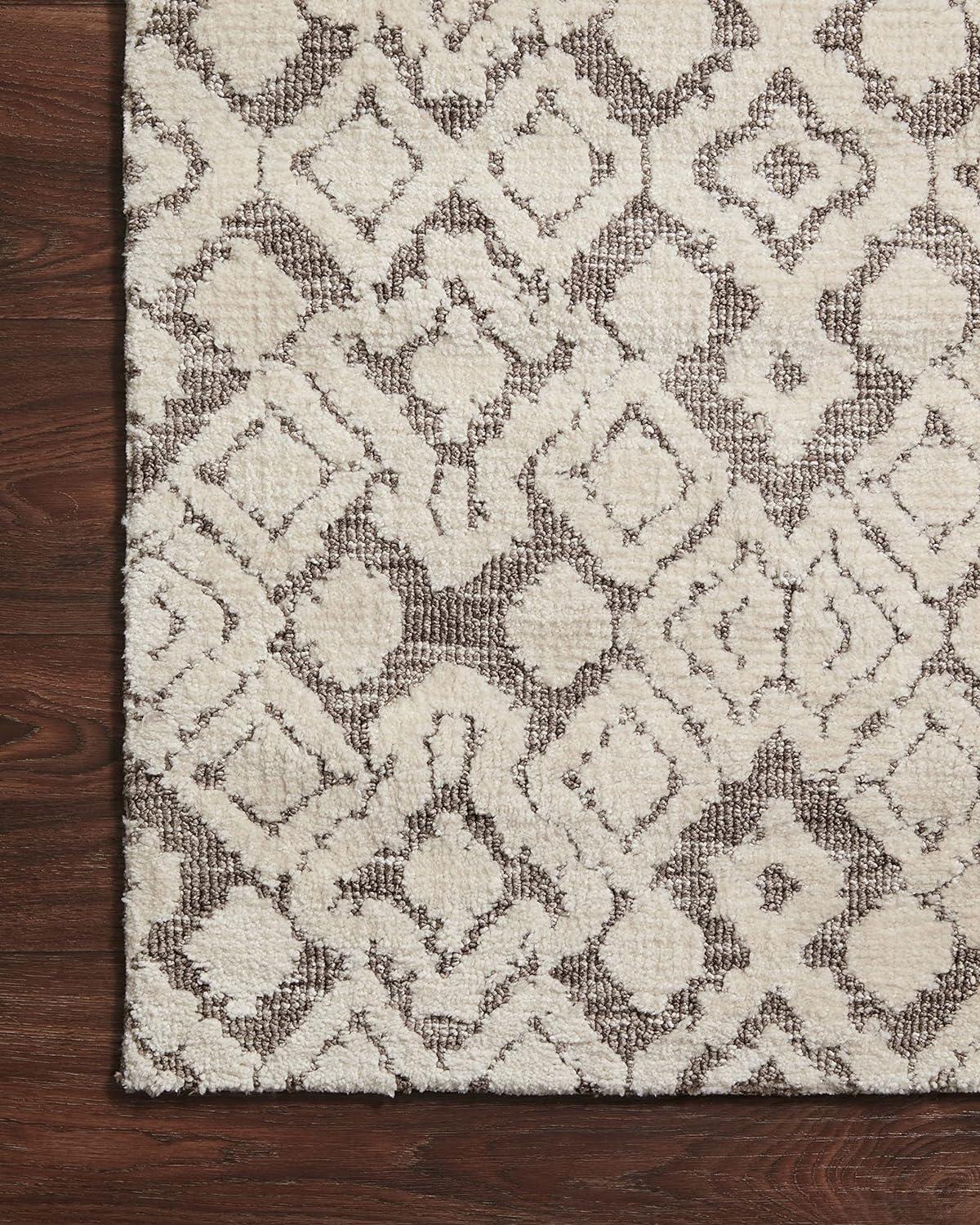 Ivory Geometric Wool-Synthetic Blend 7'9" x 9'9" Area Rug