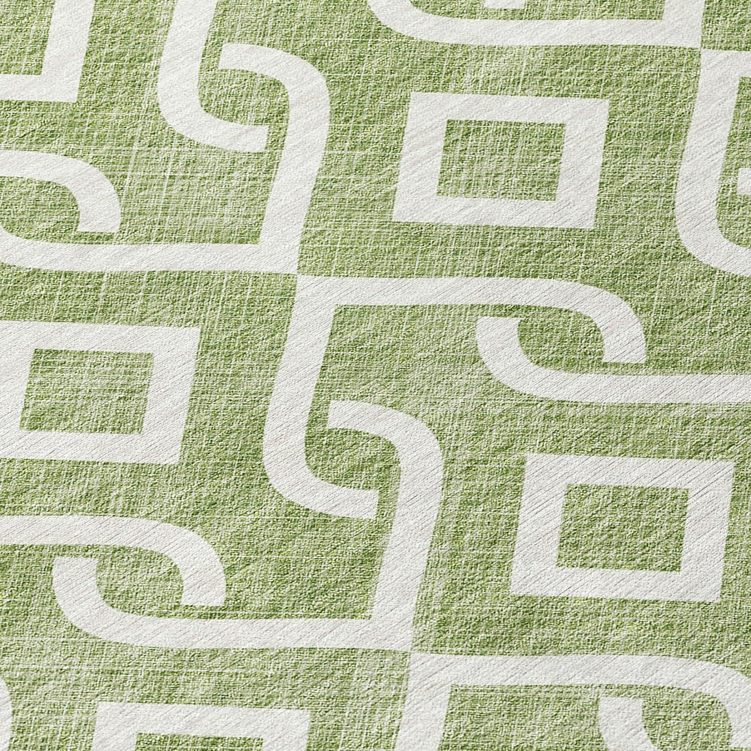 Green Geometric 8' x 10' Machine Washable Indoor Outdoor Rug