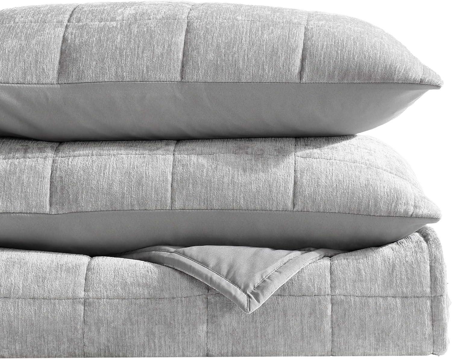 Vera Wang Vera Wang Chenille Box Solid Reversible Quilt Set