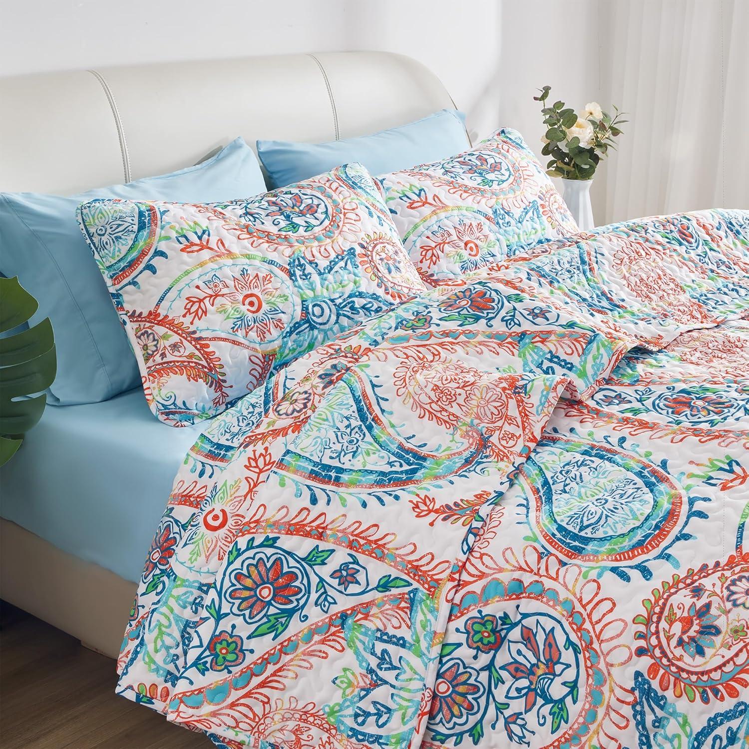 Paisley Quilt Set