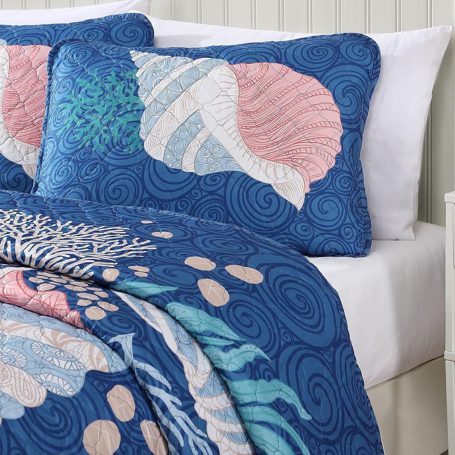 Caribbean Joe  Coastal 3PC Quilt Set Patterned Shell Navy - Full - Queen