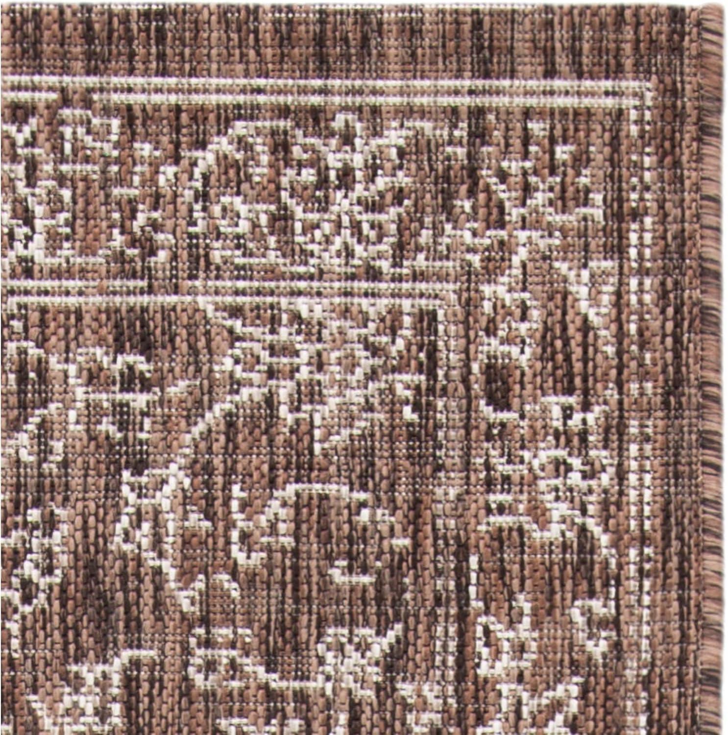 Reversible Brown Synthetic Indoor/Outdoor Rug, 31" x 4"