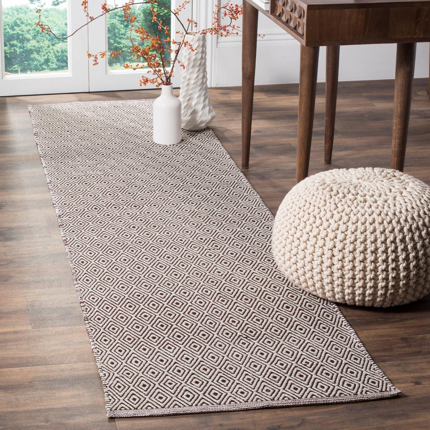 Montauk MTK515 Hand Woven Area Rug  - Safavieh