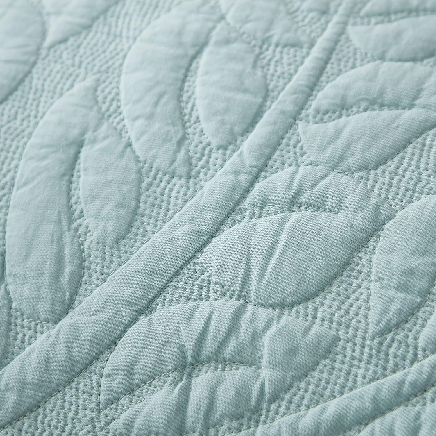 MarCielo Tfshasta Cotton Twill Patchwork Quilt Set