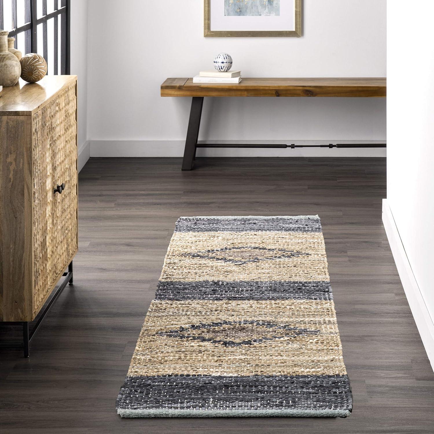 Nuloom Farren Hand Woven Diamond Leather Kitchen Runner Indoor Area Rug - Hallway, Entryway, 2' x 6', Gray