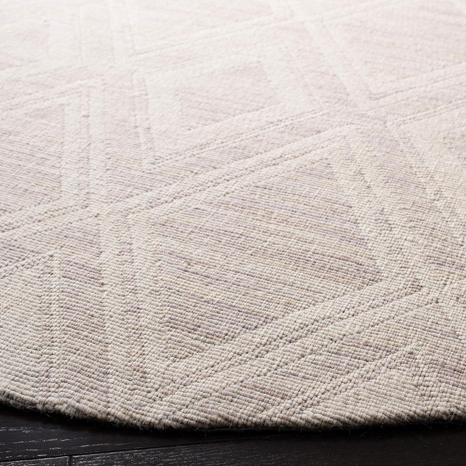 Marbella MRB312 Hand Loomed Indoor Area Rug - Silver/Ivory - 6' Round - Safavieh