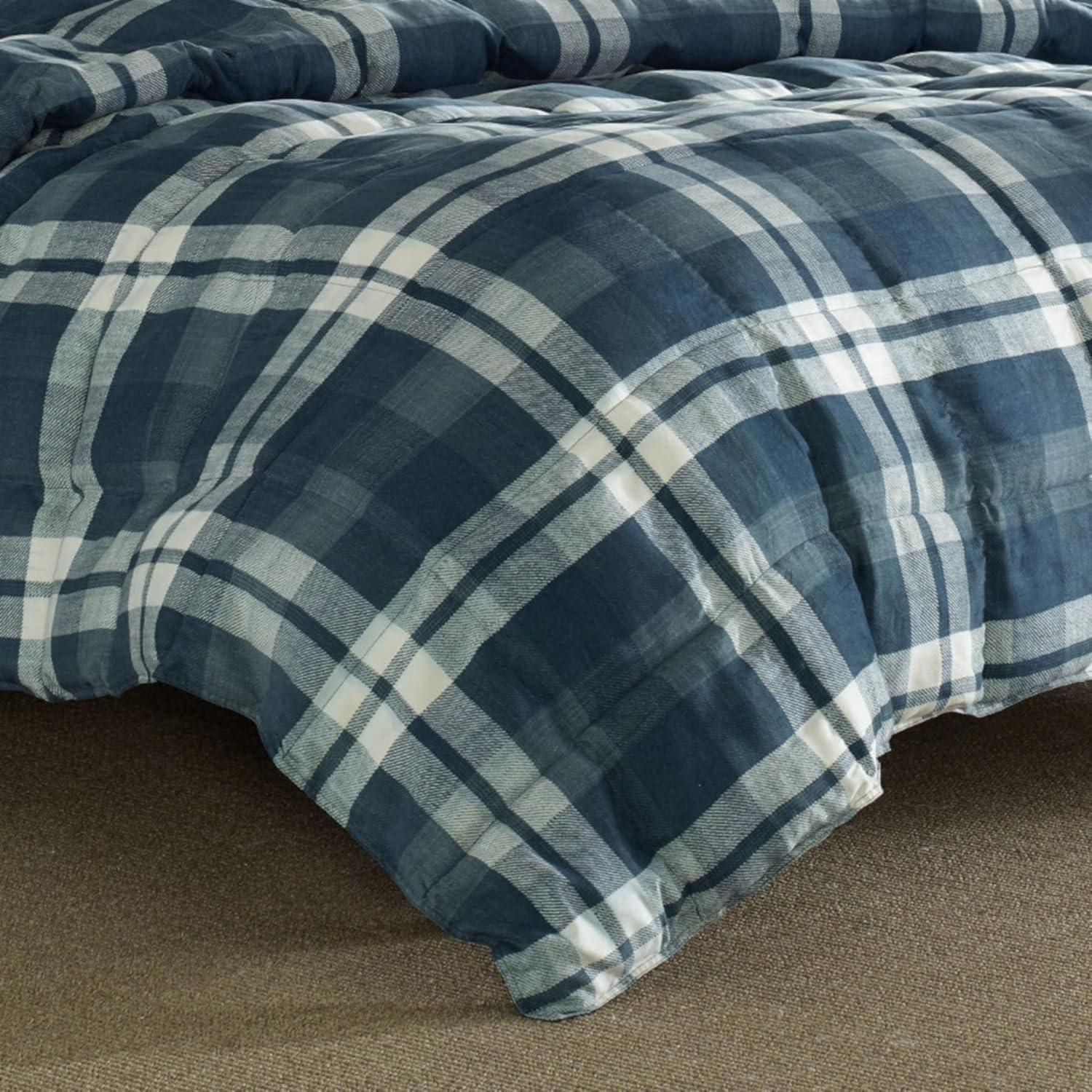 Crossview Plaid 2-Piece Navy Blue Micro Suede Twin/Twin XL Comforter Set