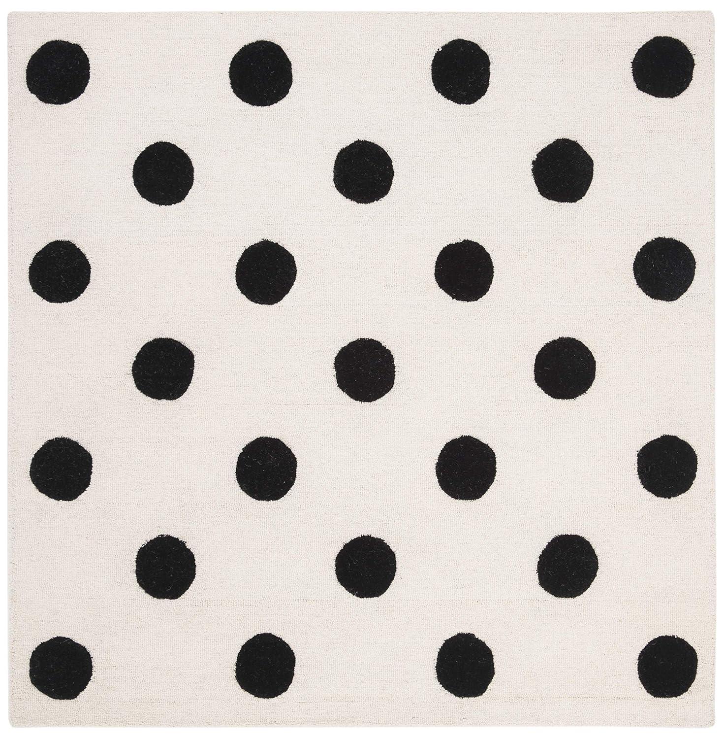 Safavieh Kids Polka Dots SFK904 Hand Tufted Indoor Area Rug - Ivory/Black - 5'x5' - Safavieh