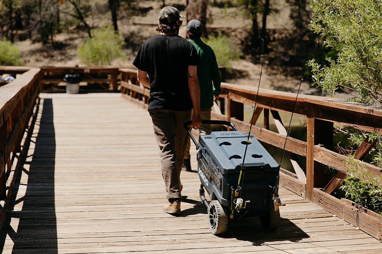 Igloo Carbonite 70qt Rolling Cooler with All-Terrain Wheels