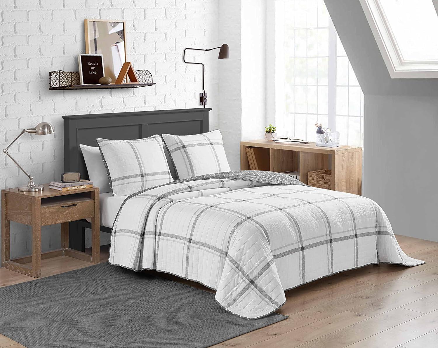Heather Gray and White Cotton Full Quilt Set
