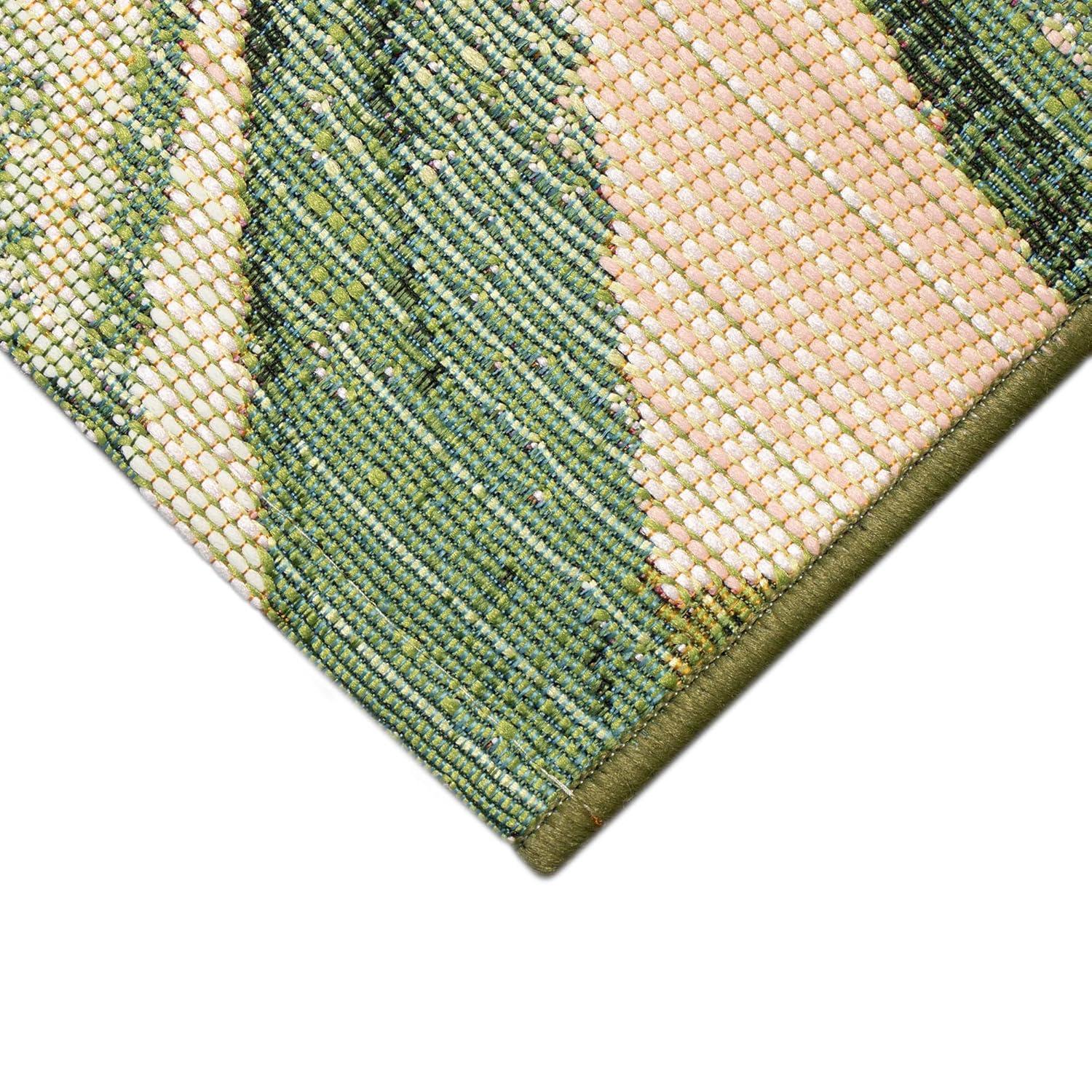 Liora Manne Marina Tropical Leaf Indoor/Outdoor Rug Cream 7'10" x 9'10"