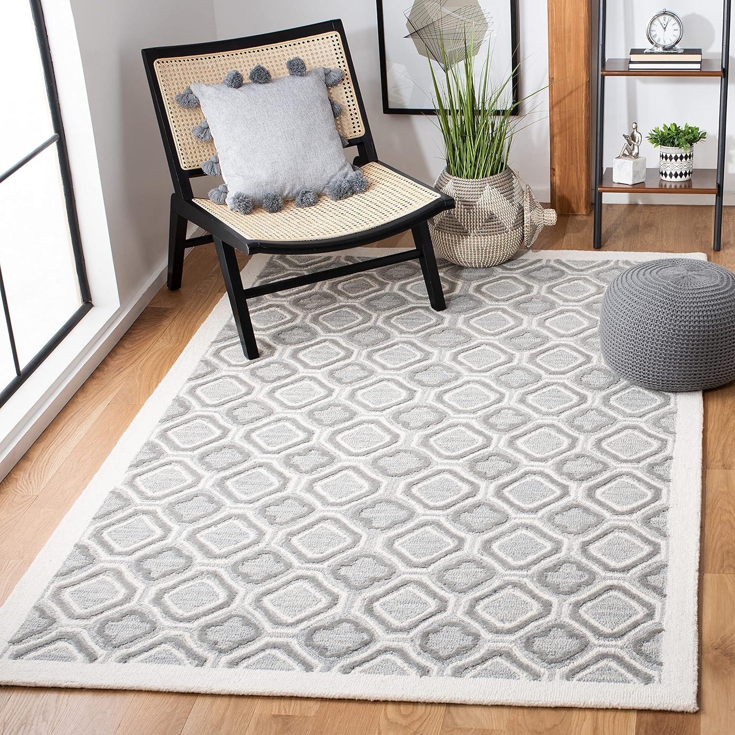 Gray and Ivory Hand-Tufted Wool Geometric 8' x 10' Area Rug